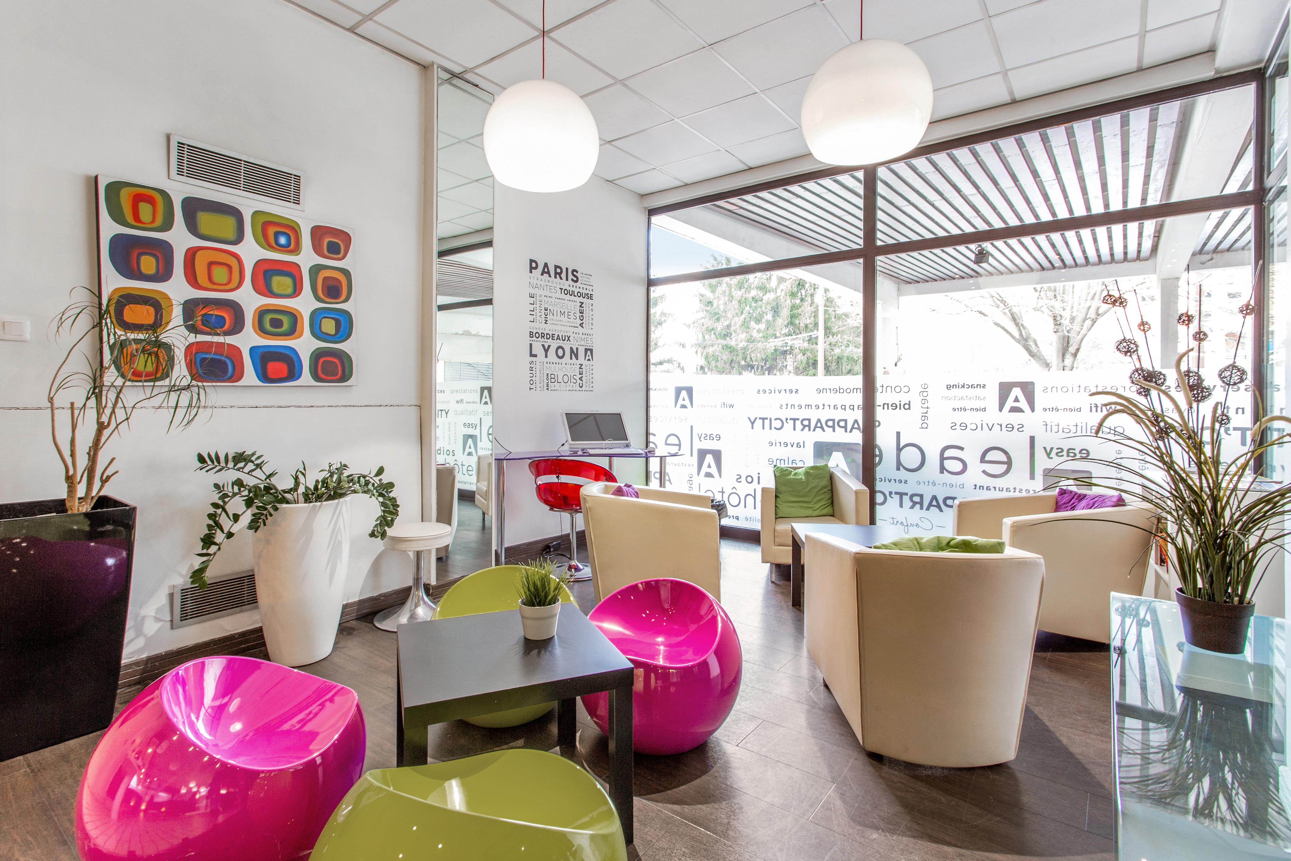 Zenitude Hotel Grenoble Alpexpo Bagian luar foto