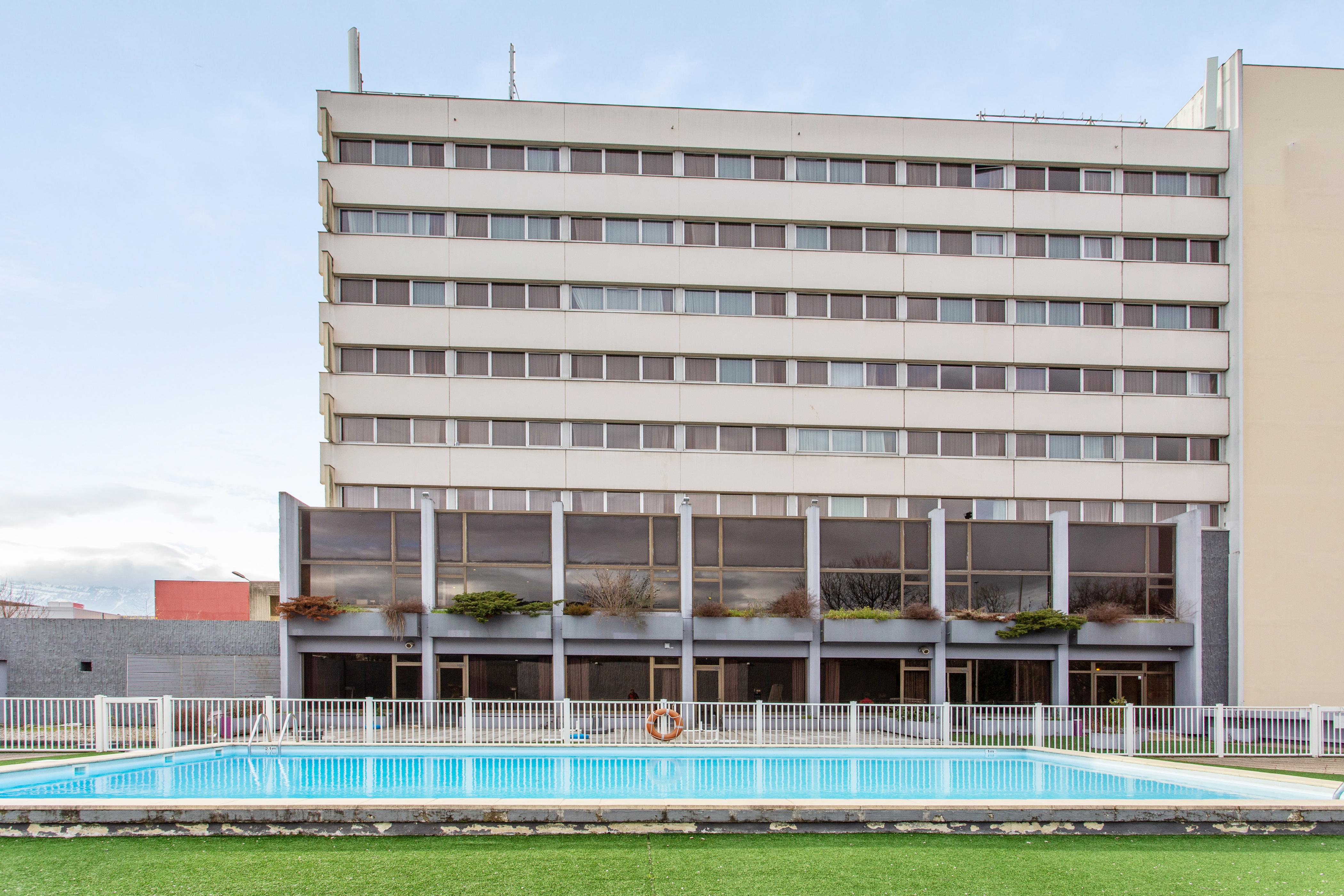 Zenitude Hotel Grenoble Alpexpo Bagian luar foto