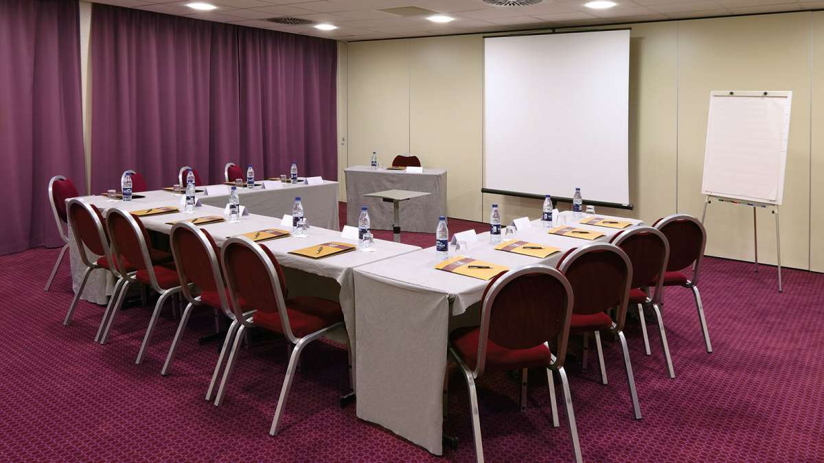 Zenitude Hotel Grenoble Alpexpo Bagian luar foto
